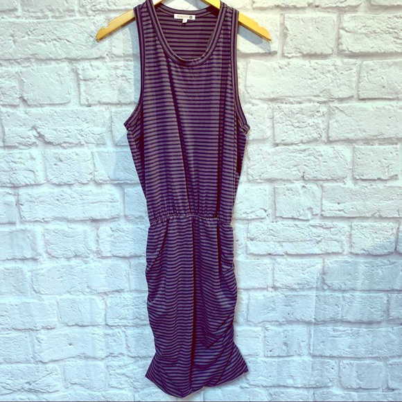 Sundry Dresses & Skirts - Sundry Dress